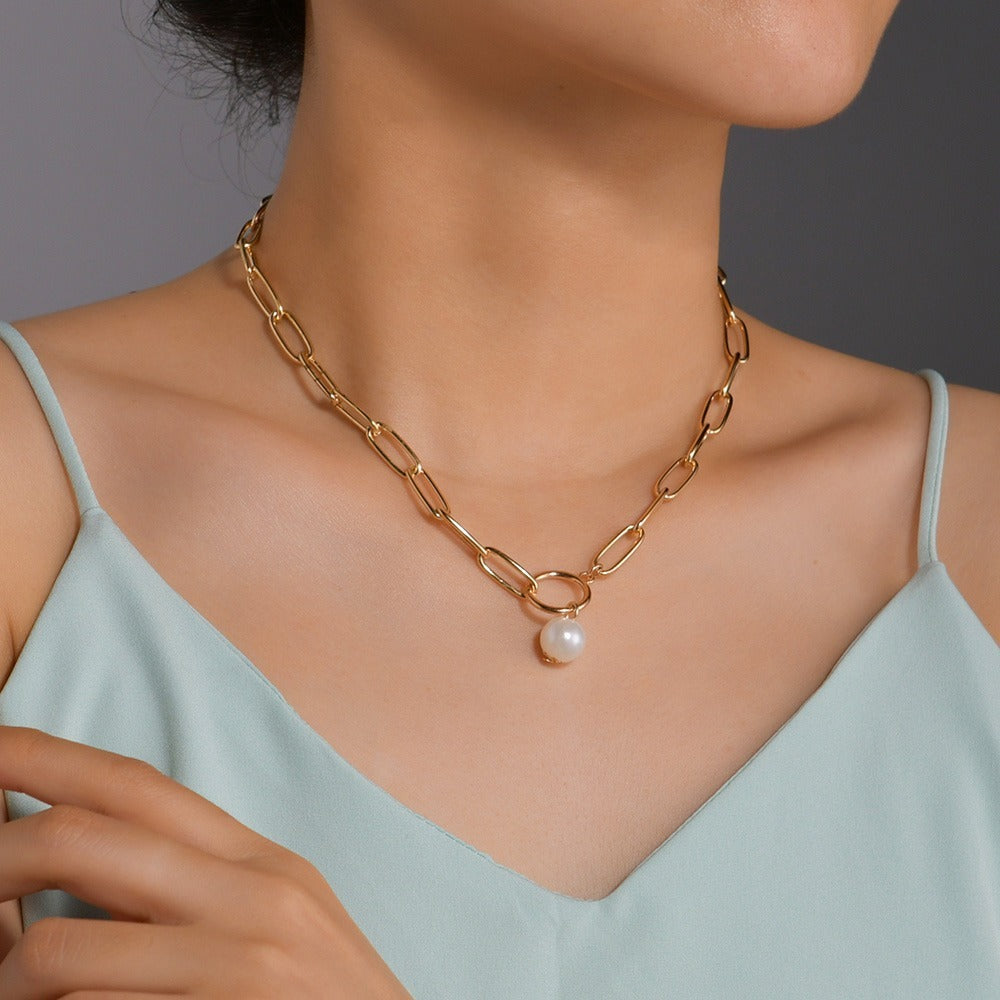 Hoop And Pearl Pendant Metal Clavicle Chain Necklace
